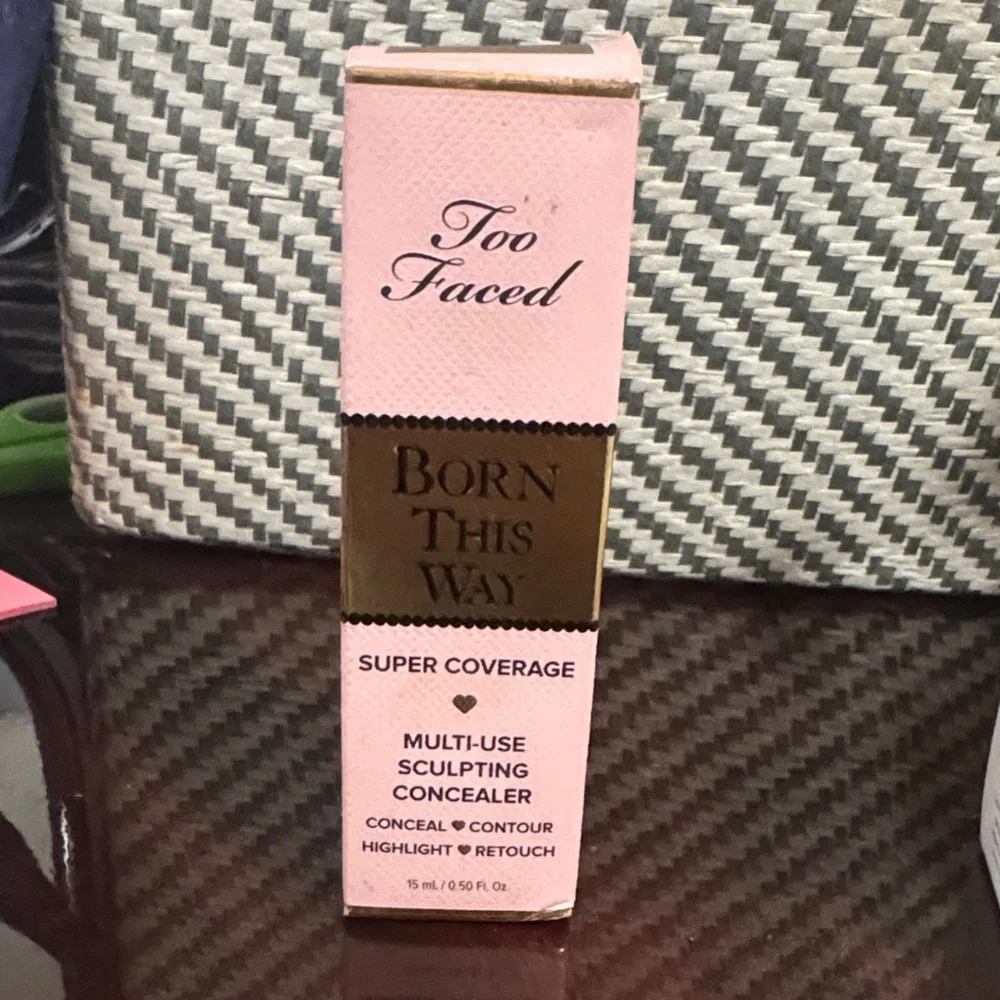 Too Faced Born This Way NWT Concealer - Chestnut